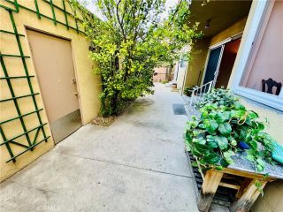 6225 Coldwater Canyon Avenue 117, North Hollywood, CA 91606