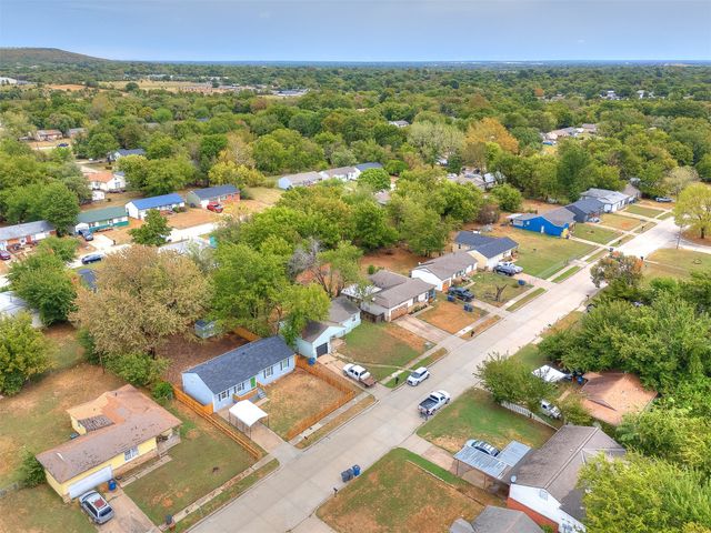 331 W 49th Street N, Tulsa, OK 74126
