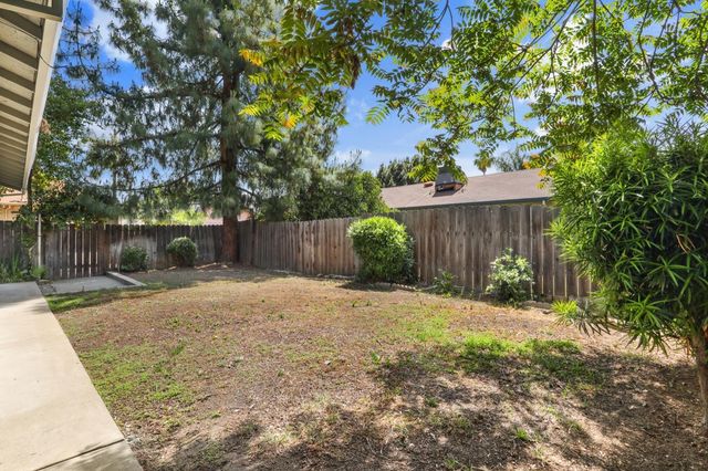 138 E Grove St, Stockton, CA 95204