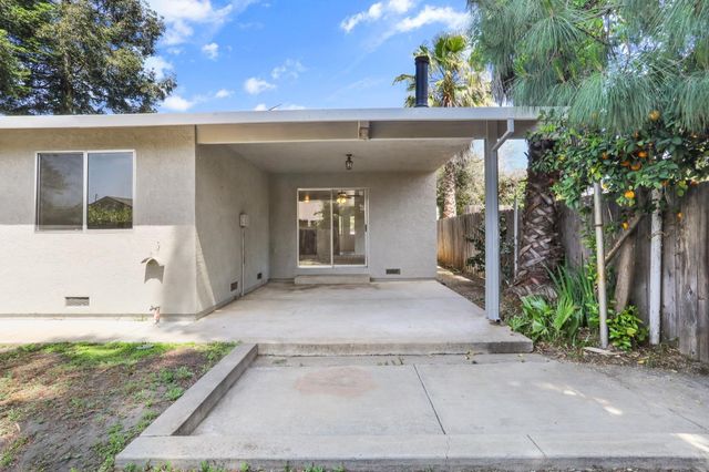 138 E Grove St, Stockton, CA 95204