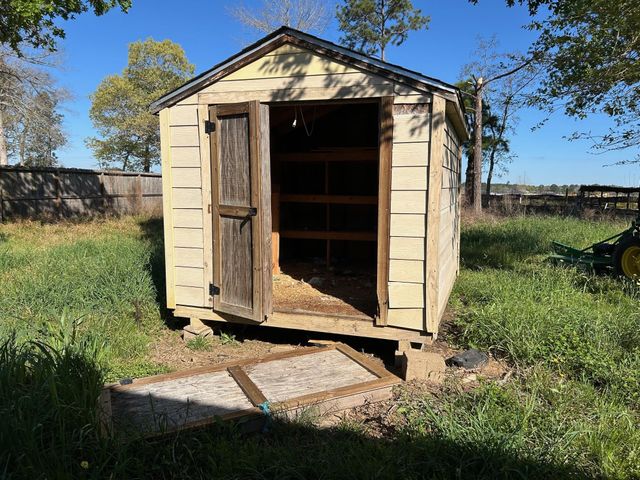 24636 Canterbury Circle, Hockley, TX 77447