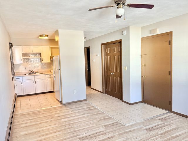 1215 Wall Street, Normal, IL 61761