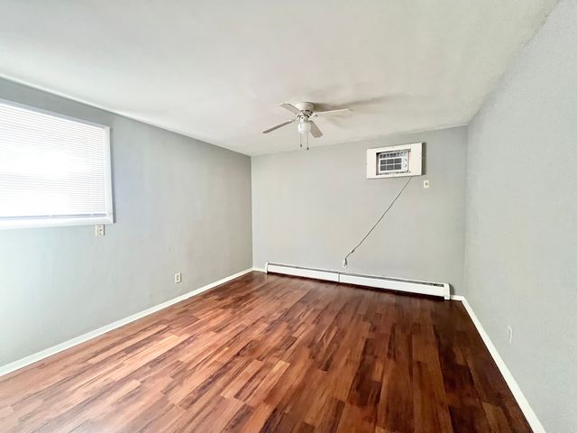 1215 Wall Street, Normal, IL 61761