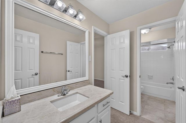 111 Pine Manor Drive, Conroe, TX 77385
