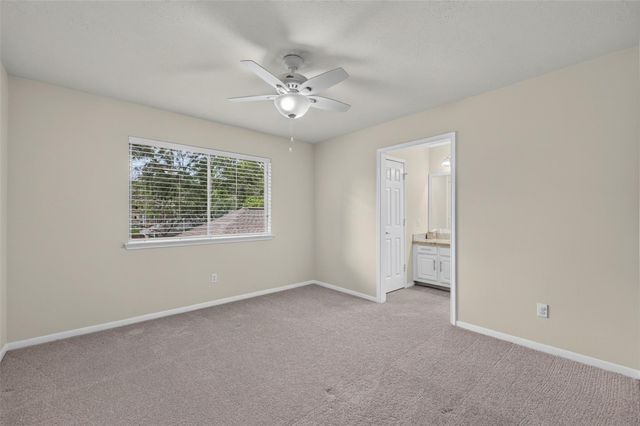 111 Pine Manor Drive, Conroe, TX 77385