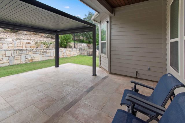 231 Village Oak DR, Austin, TX 78737