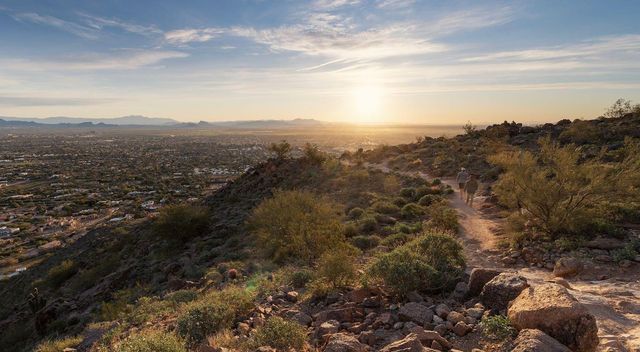 4849 N Camelback Ridge Road B405, Scottsdale, AZ 85251