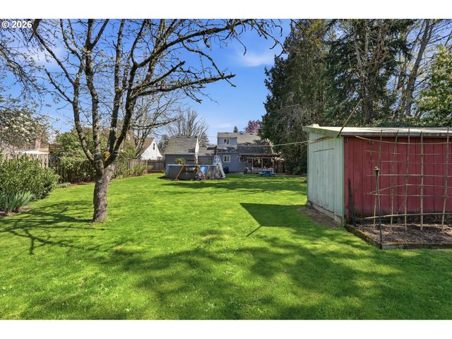 221 Se 109TH Ave, Portland, OR 97216