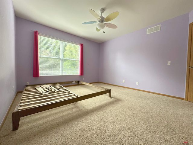 3810 S 189Th Street, Omaha, NE 68130