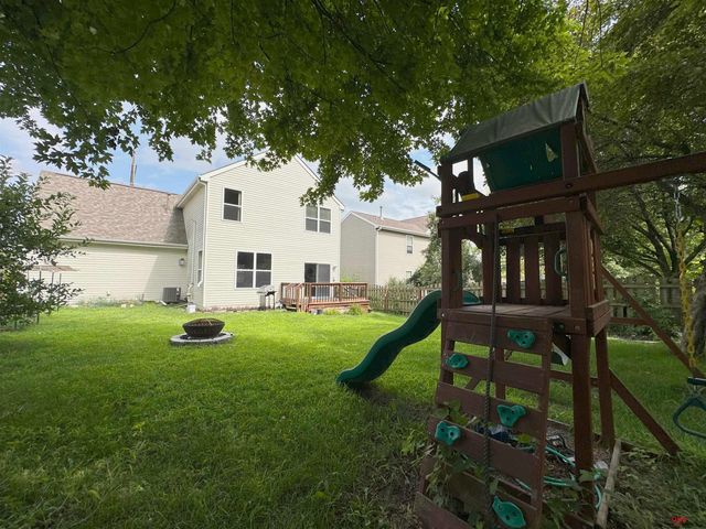 3810 S 189Th Street, Omaha, NE 68130