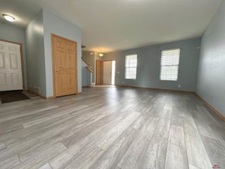 3810 S 189Th Street, Omaha, NE 68130