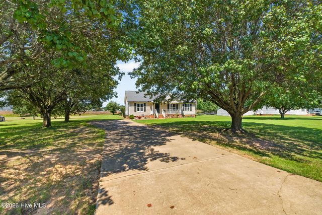 113 Crosswinds Drive, Selma, NC 27576