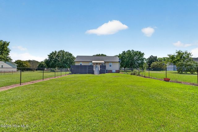 113 Crosswinds Drive, Selma, NC 27576