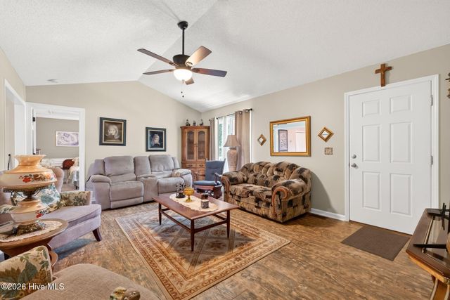 113 Crosswinds Drive, Selma, NC 27576