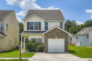 6530 Grey Fox Way, Riverdale, GA 30296