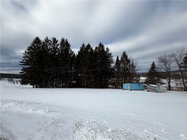 1647 County Road 27, Oxford, NY 13830