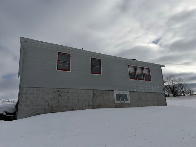 1647 County Road 27, Oxford, NY 13830