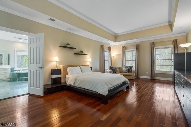 5 Chilton Rd, Chester Twp., NJ 07930