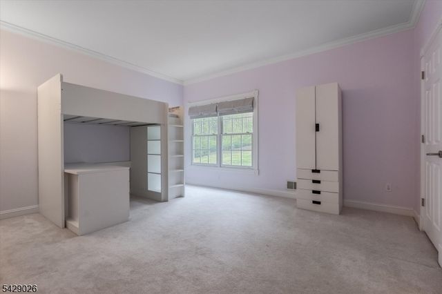 5 Chilton Rd, Chester Twp., NJ 07930
