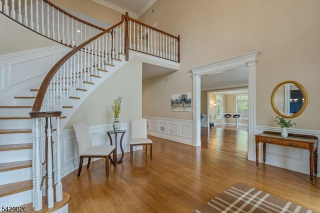 5 Chilton Rd, Chester Twp., NJ 07930