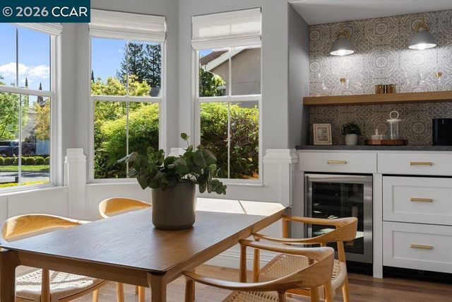347 Shelterwood Ct, Danville, CA 94506