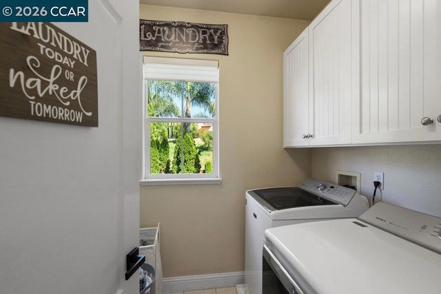 347 Shelterwood Ct, Danville, CA 94506