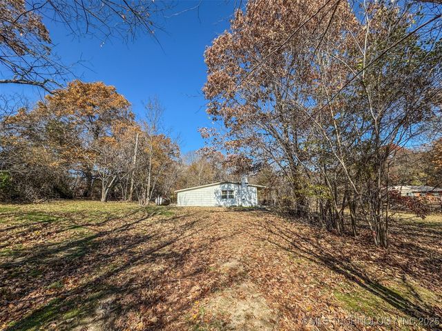 472665 E 780 Road, Stilwell, OK 74960