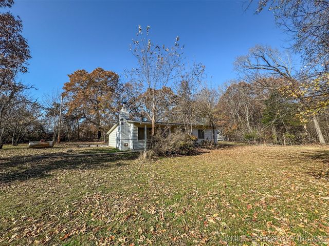 472665 E 780 Road, Stilwell, OK 74960