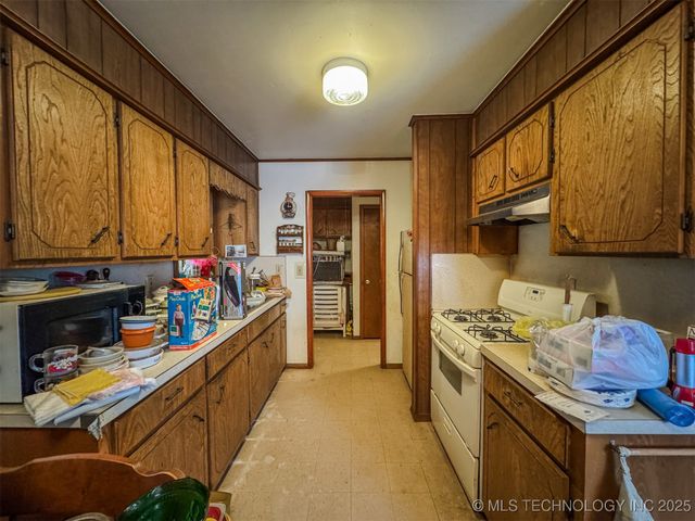 472665 E 780 Road, Stilwell, OK 74960