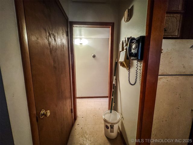 472665 E 780 Road, Stilwell, OK 74960