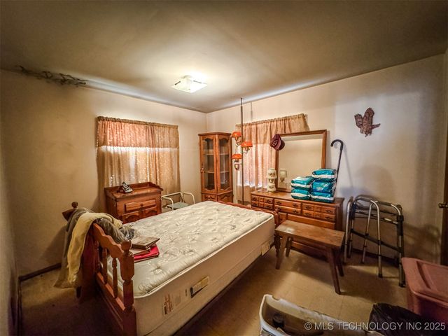 472665 E 780 Road, Stilwell, OK 74960