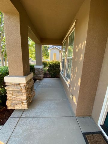 4385 Hovnanian Dr, Sacramento, CA 95834