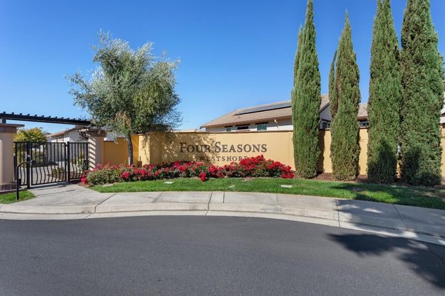 4385 Hovnanian Dr, Sacramento, CA 95834