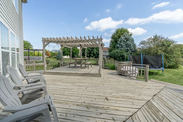 1808 Arbor Gate Drive, Plainfield, IL 60586