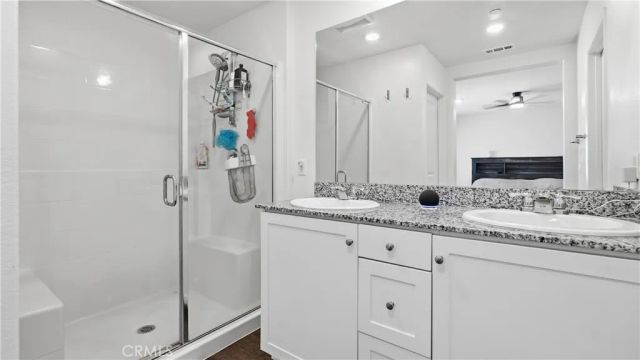 579 Pinyon, San Jacinto, CA 92583