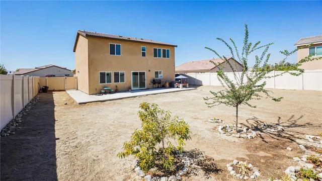579 Pinyon, San Jacinto, CA 92583
