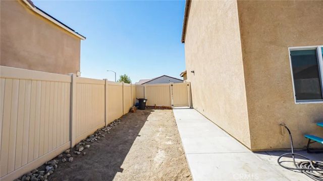 579 Pinyon, San Jacinto, CA 92583