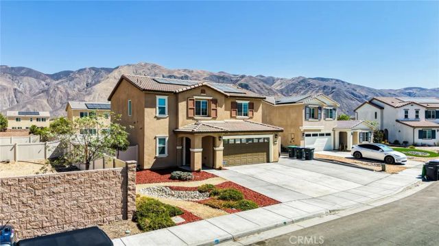 579 Pinyon, San Jacinto, CA 92583