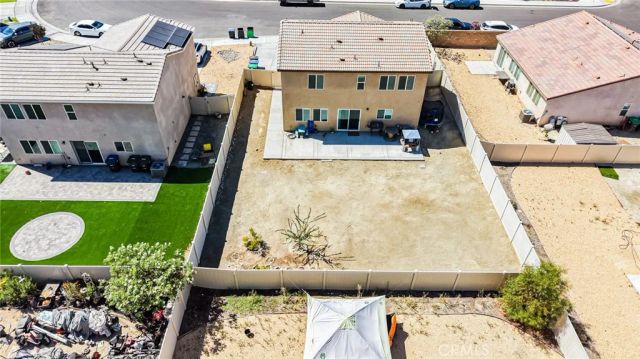 579 Pinyon, San Jacinto, CA 92583
