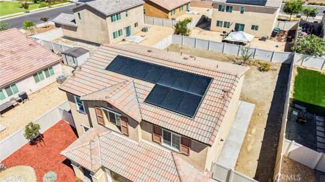 579 Pinyon, San Jacinto, CA 92583