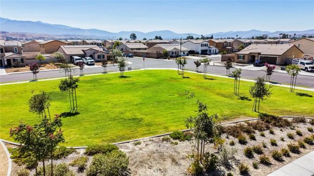 579 Pinyon, San Jacinto, CA 92583