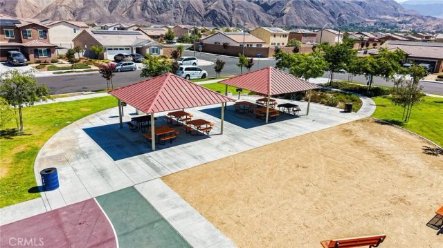 579 Pinyon, San Jacinto, CA 92583