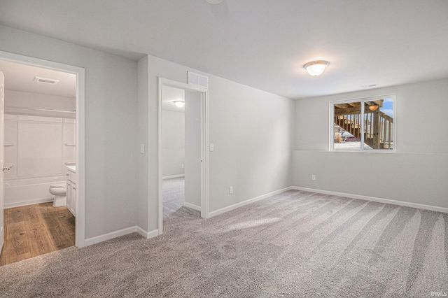 3211 Falling Oak Drive, Mishawaka, IN 46544