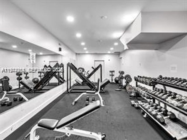 7601 SW 105th Ave, Miami, FL 33173