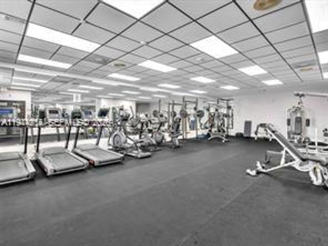 7601 SW 105th Ave, Miami, FL 33173