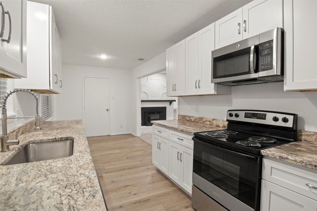 622 Oxford Drive, Sherman, TX 75092