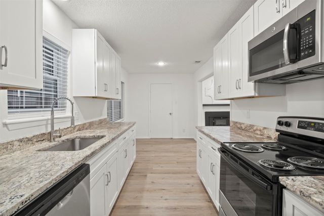 622 Oxford Drive, Sherman, TX 75092