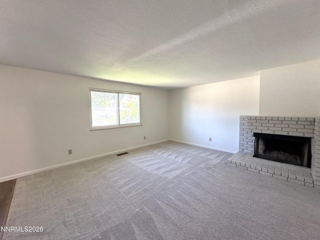 1300 E Huffaker Lane, Reno, NV 89511