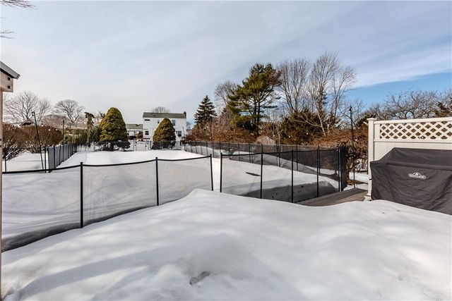 93 Tanglewood Drive, West Warwick, RI 02893