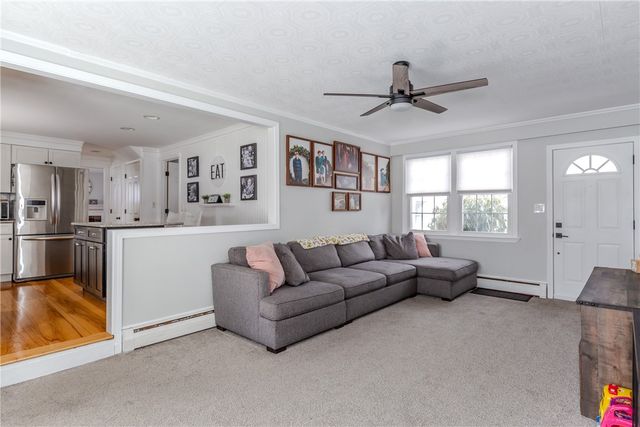 93 Tanglewood Drive, West Warwick, RI 02893